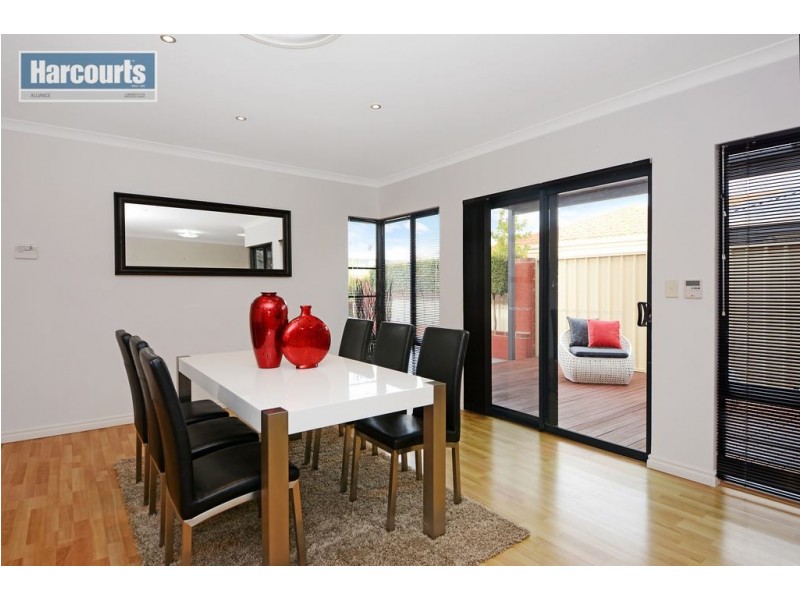 128 Lakeside Drive, Joondalup WA 6027