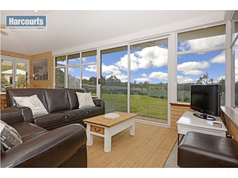 28 Simmental Grove, Lower Chittering WA 6084