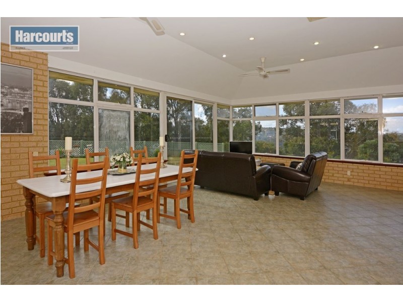 28 Simmental Grove, Lower Chittering WA 6084