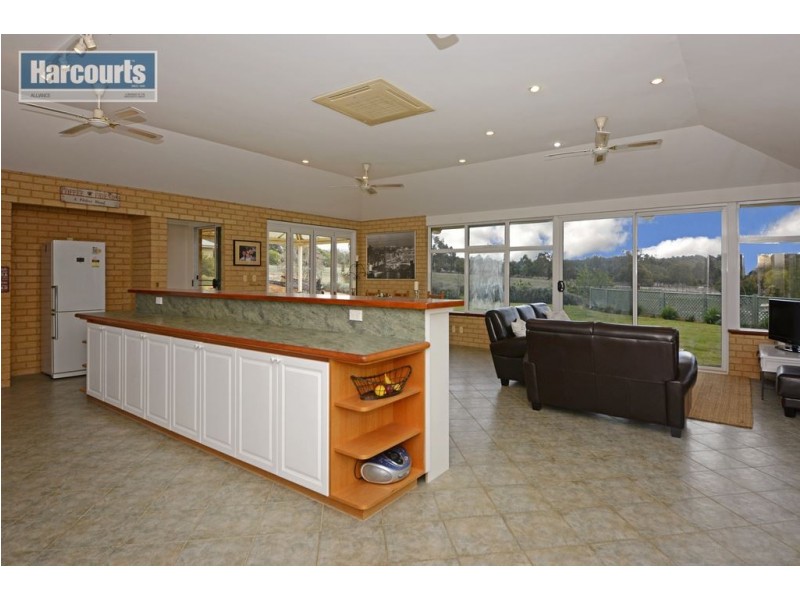 28 Simmental Grove, Lower Chittering WA 6084