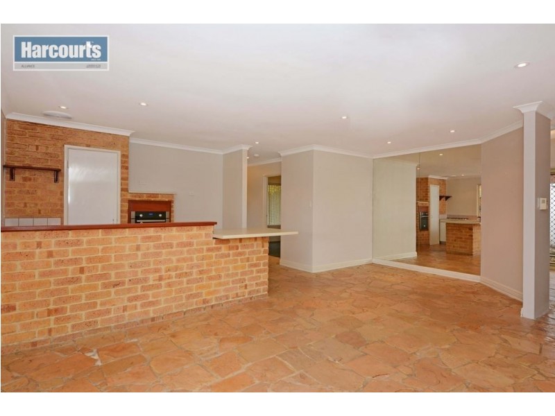 17 Ullswater Glade, Joondalup WA 6027