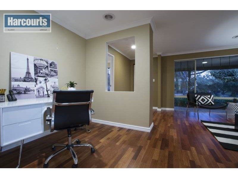 11 Caledonia Avenue, Currambine WA 6028