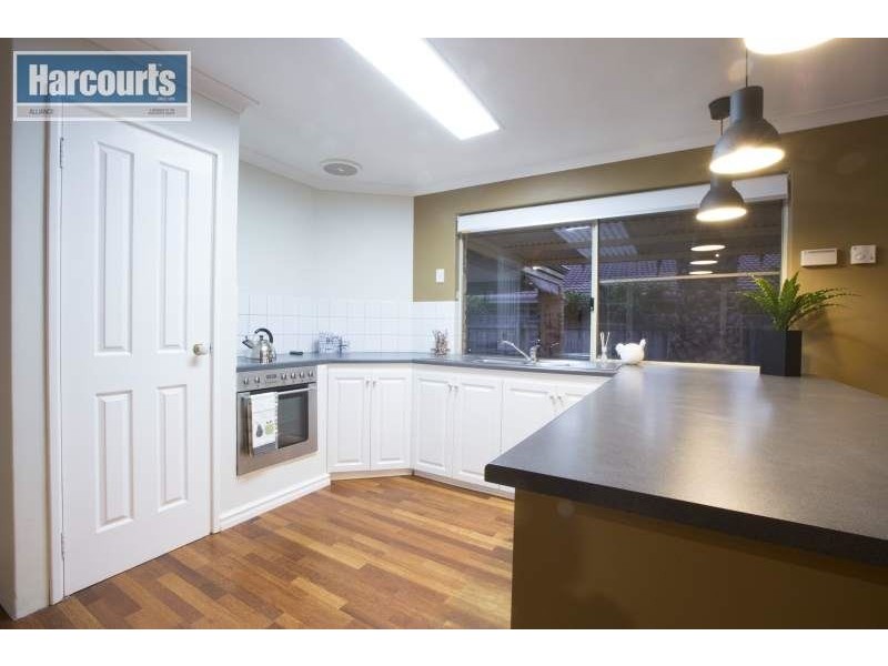 11 Caledonia Avenue, Currambine WA 6028