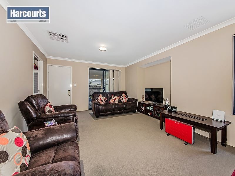 86 Redington Drive, Butler WA 6036