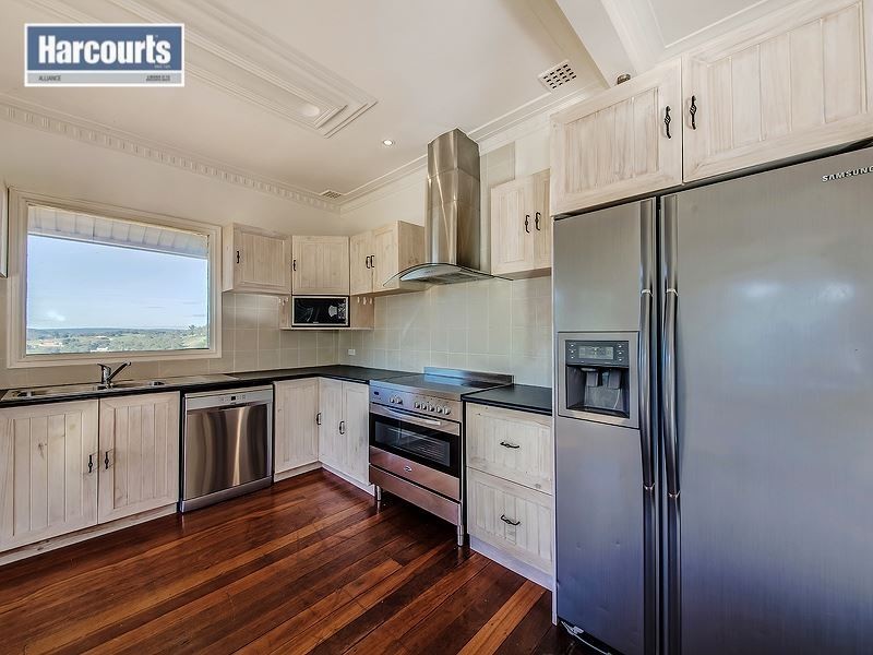 105 Shady Hills View, Bullsbrook WA 6084