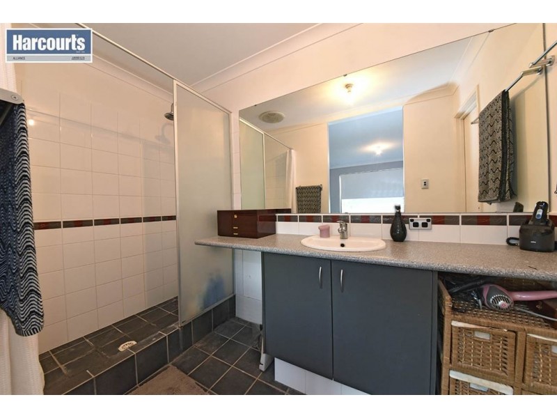 11 Woolly Road, Banksia Grove WA 6031