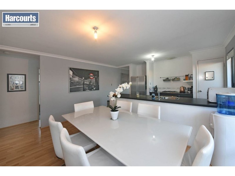 11 Woolly Road, Banksia Grove WA 6031