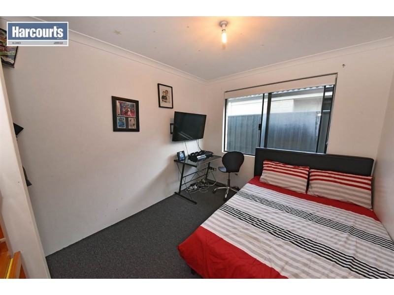 11 Woolly Road, Banksia Grove WA 6031