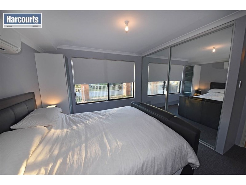 11 Woolly Road, Banksia Grove WA 6031