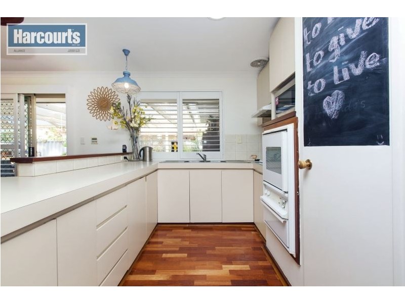 12 Highlander Place, Currambine WA 6028