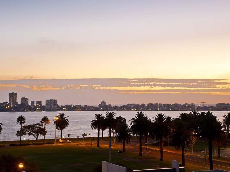 80/132 Terrace Road, Perth WA 6000