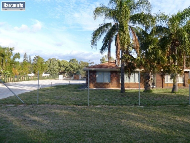 21 Station Street, Upper Swan WA 6069