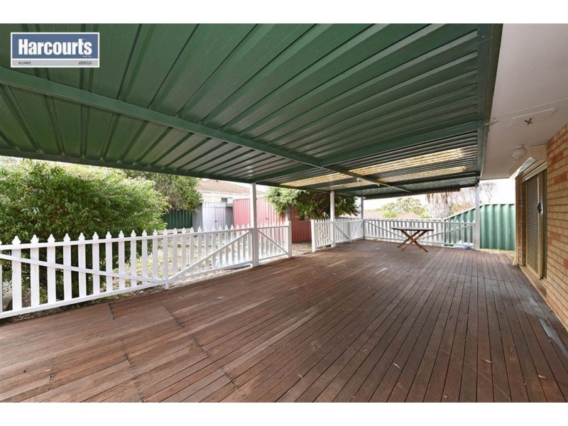 2 Meech Way, Clarkson WA 6030