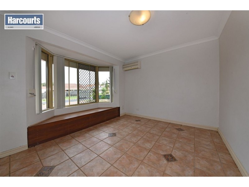 2 Meech Way, Clarkson WA 6030