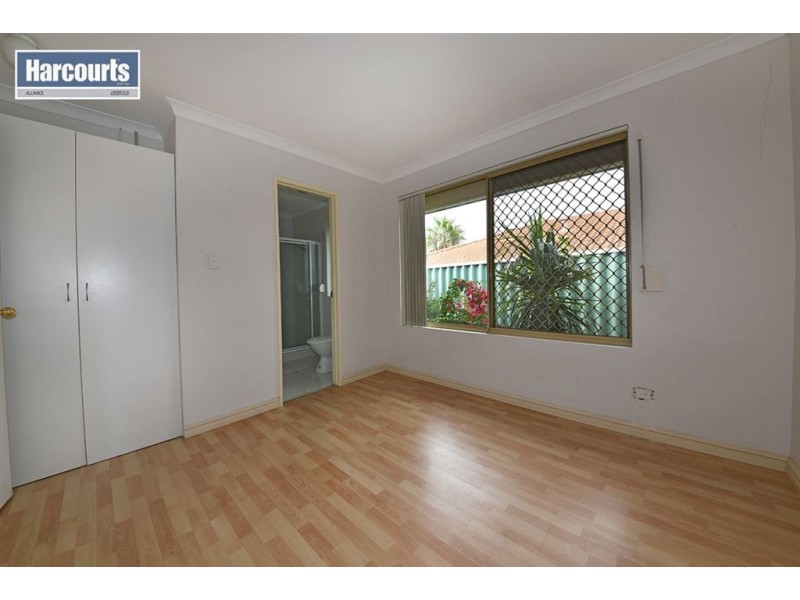 2 Meech Way, Clarkson WA 6030