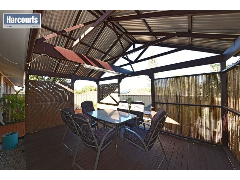 9 Rosewood Heights, Craigie WA 6025