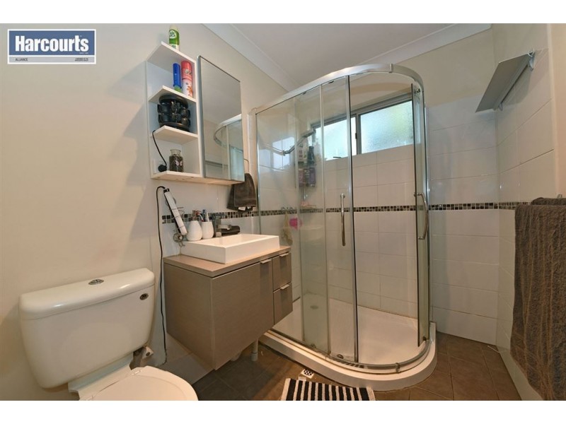 9 Rosewood Heights, Craigie WA 6025