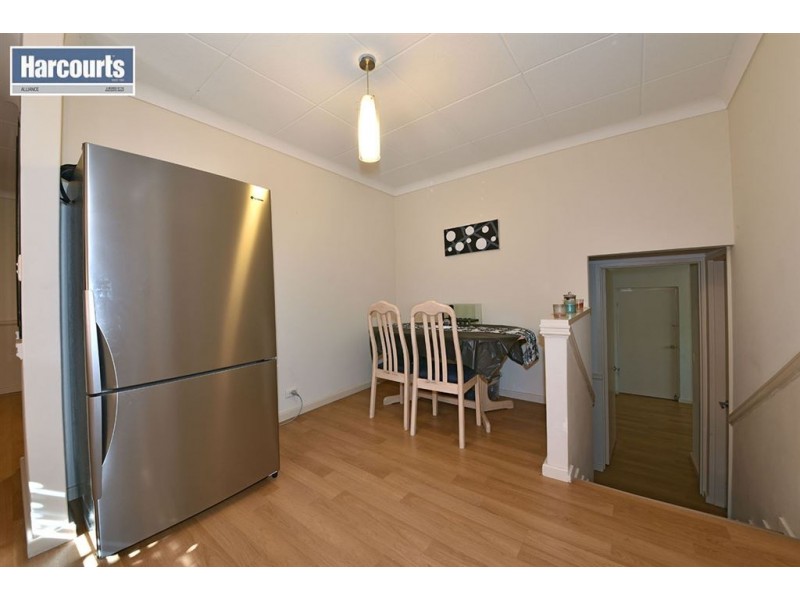 9 Rosewood Heights, Craigie WA 6025