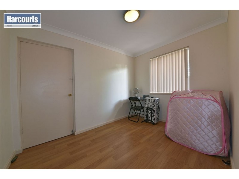 9 Rosewood Heights, Craigie WA 6025