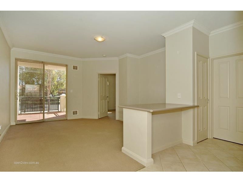 18/101 Grand Boulevard, Joondalup WA 6027