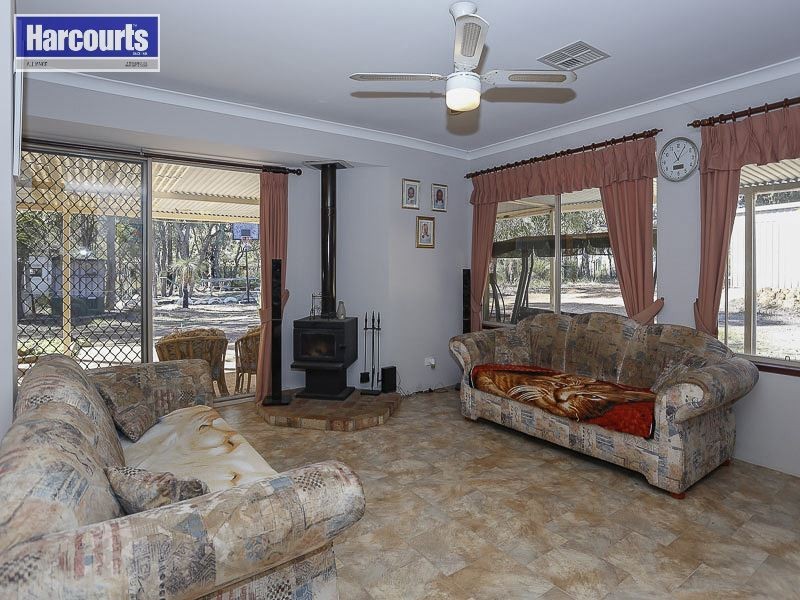 16 Red Poll Court, Lower Chittering WA 6084