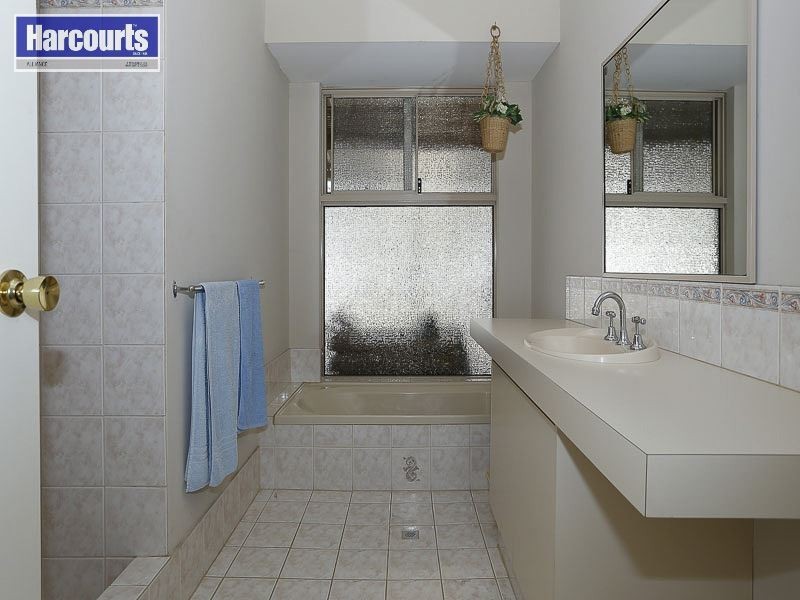 16 Red Poll Court, Lower Chittering WA 6084