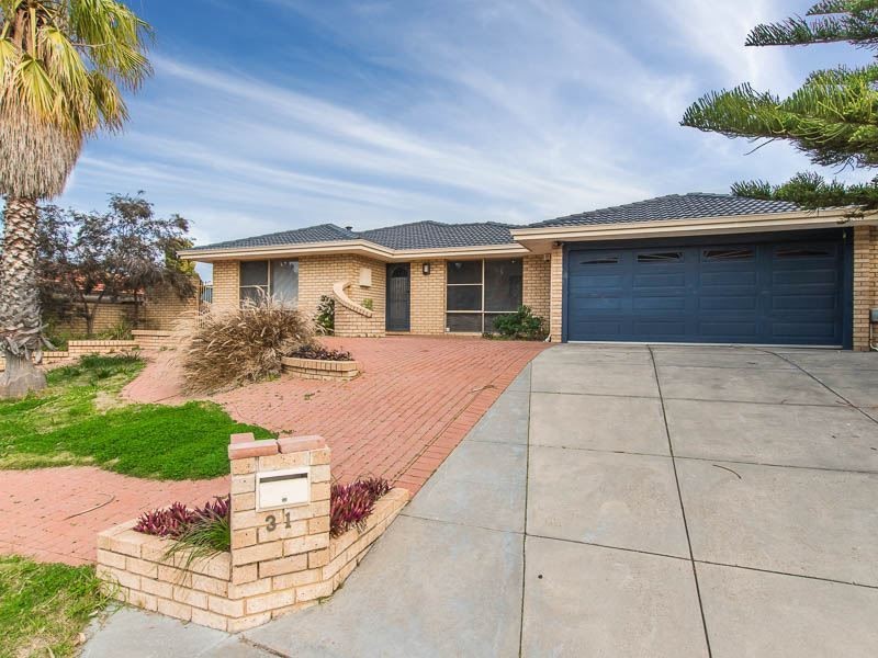 31 Kaufman Ave, Ocean Reef WA 6027
