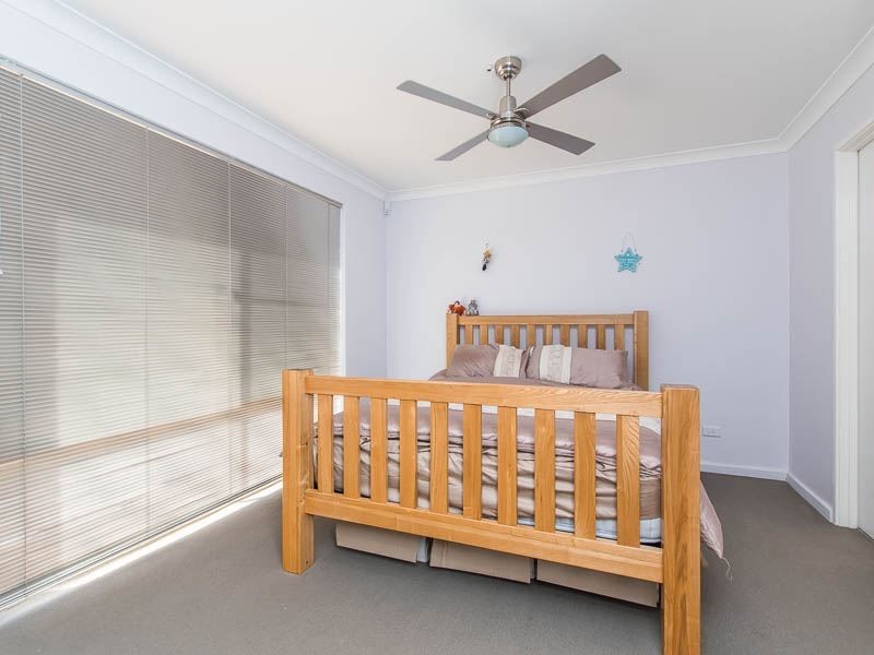 31 Kaufman Ave, Ocean Reef WA 6027