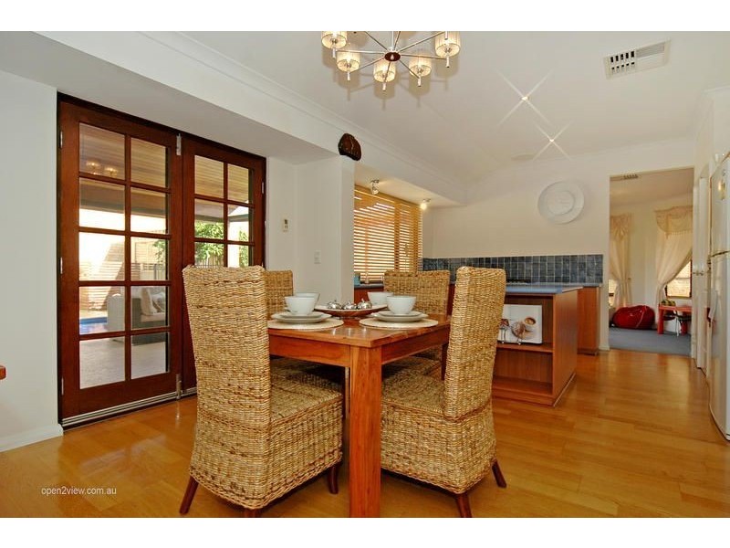 26 Hindmarsh Way, Edgewater WA 6027