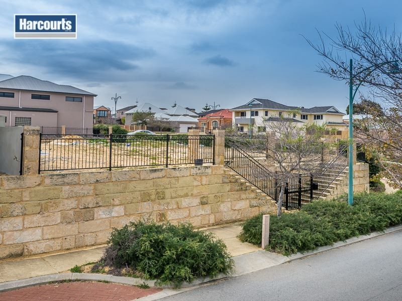 1387/20 Serena Way, Iluka WA 6028