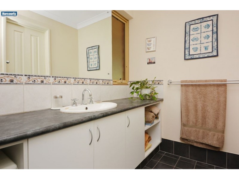 165 Ayrshire Loop, Lower Chittering WA 6084