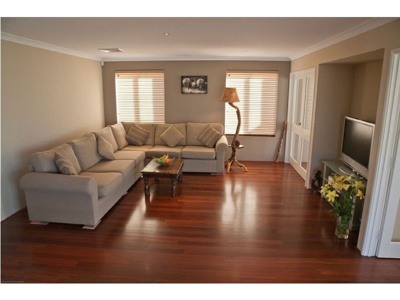 5 Cobia Vista, Yanchep WA 6035