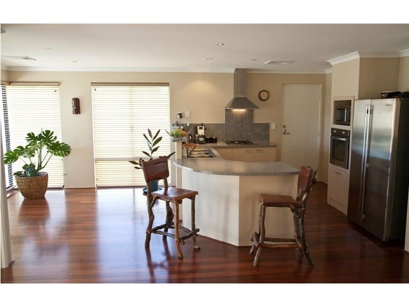 5 Cobia Vista, Yanchep WA 6035