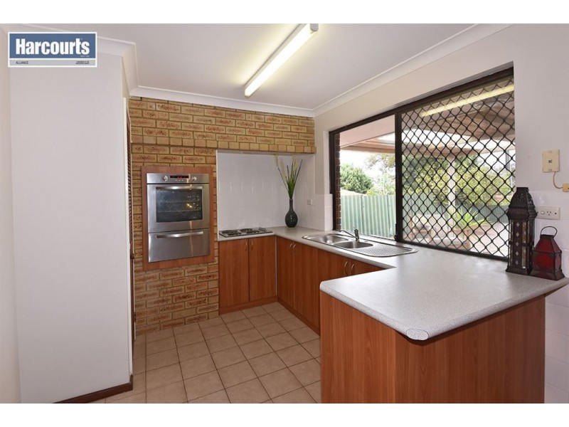 35 Wisteria Parade, Edgewater WA 6027