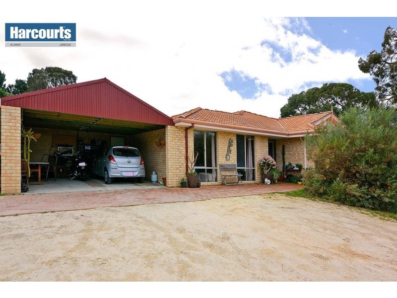 235 McLennan Drive, Nowergup WA 6032