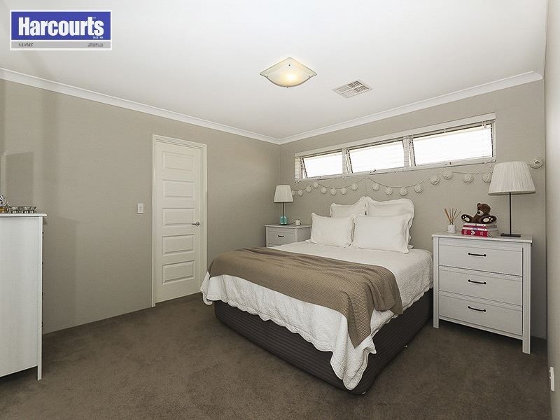 20 Mattingleys Approach, Burns Beach WA 6028