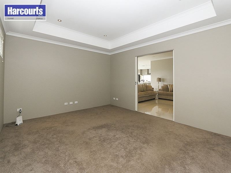 20 Mattingleys Approach, Burns Beach WA 6028