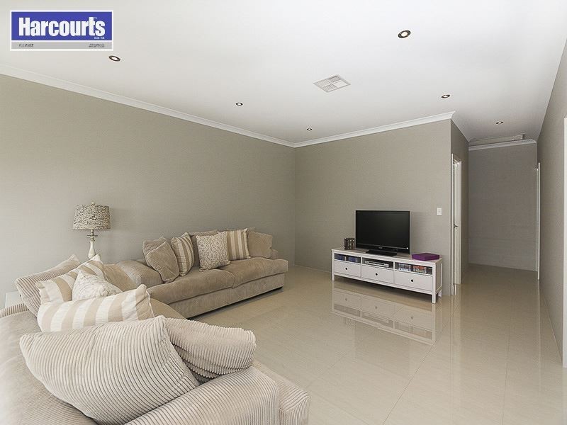 20 Mattingleys Approach, Burns Beach WA 6028