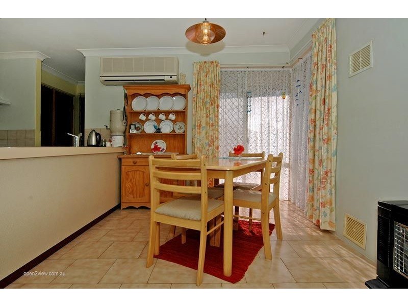 2 Cowalla Gardens, Beldon WA 6027