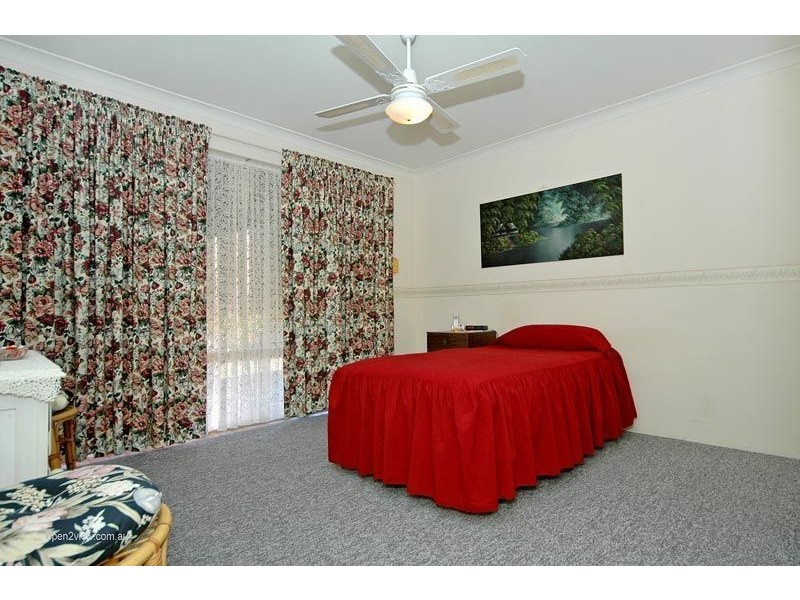 2 Cowalla Gardens, Beldon WA 6027