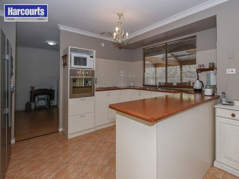 30 Bagley Street, Muchea WA 6501