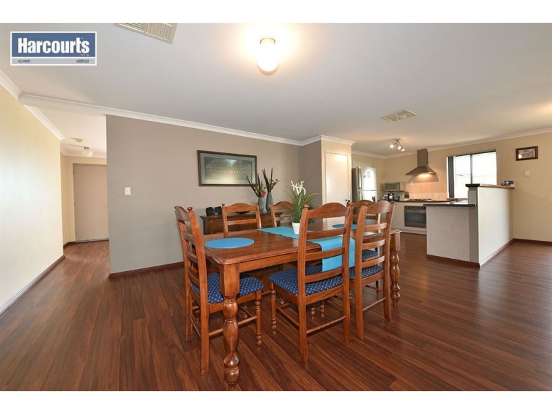 12 Rometta Way, Sinagra WA 6065