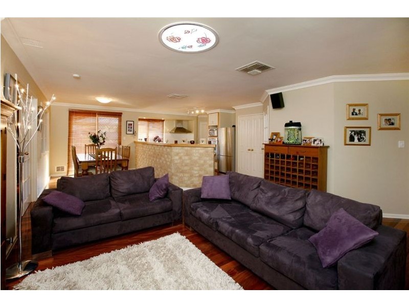 5 Glespin Cove, Kinross WA 6028