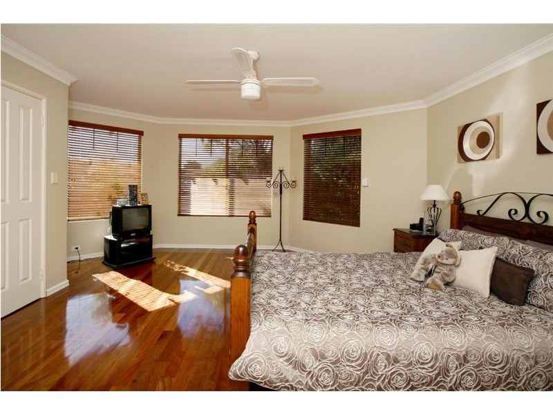 5 Glespin Cove, Kinross WA 6028