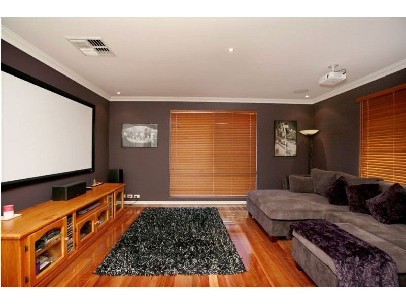 5 Glespin Cove, Kinross WA 6028