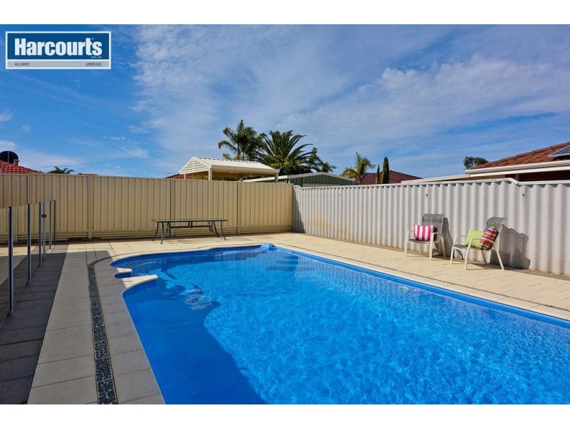 10 Geoff Russell Avenue, Kinross WA 6028