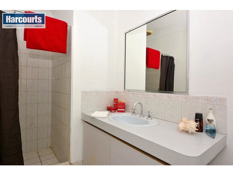 10 Geoff Russell Avenue, Kinross WA 6028