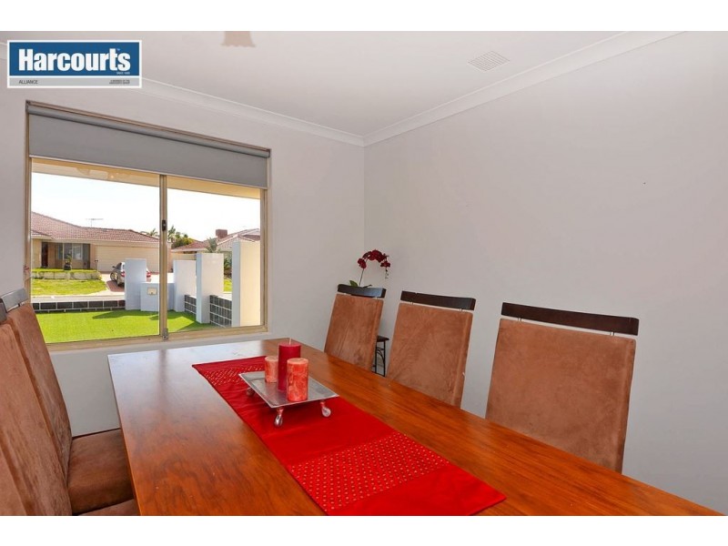 10 Geoff Russell Avenue, Kinross WA 6028