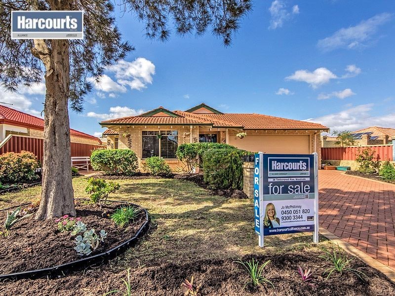 28 Timbercrest Rise, Woodvale WA 6026