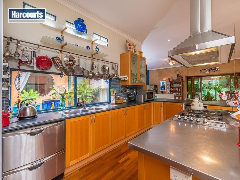 99 Crestmoor Pass, Bullsbrook WA 6084